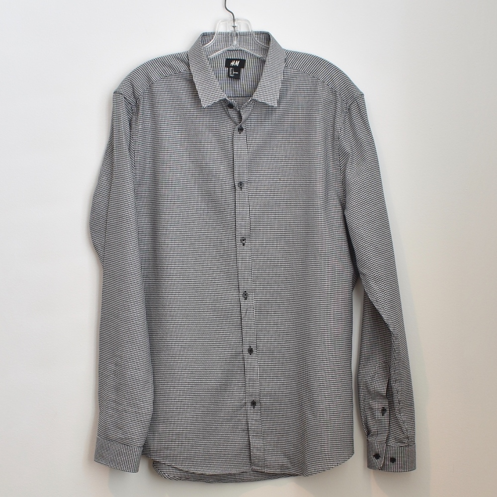 Men's H & M Button Down Shirt